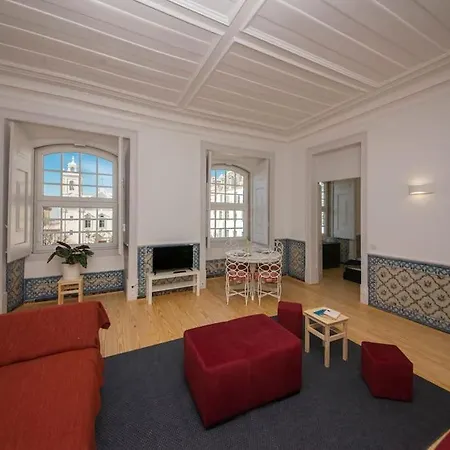 Luxurious Cais Do Sodre, 4 Bedrooms With View Apartment *