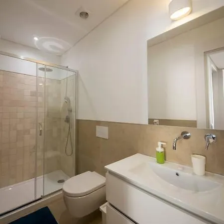 Luxurious Cais Do Sodre, 4 Bedrooms With View * Lisbon