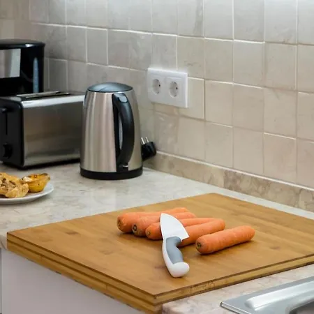 Luxurious Cais Do Sodre, 4 Bedrooms With View