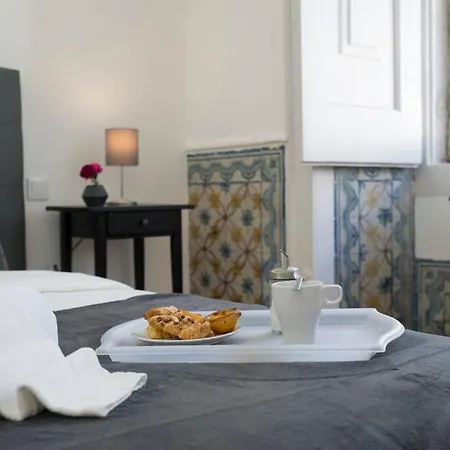 Luxurious Cais Do Sodre, 4 Bedrooms With View Lisbon