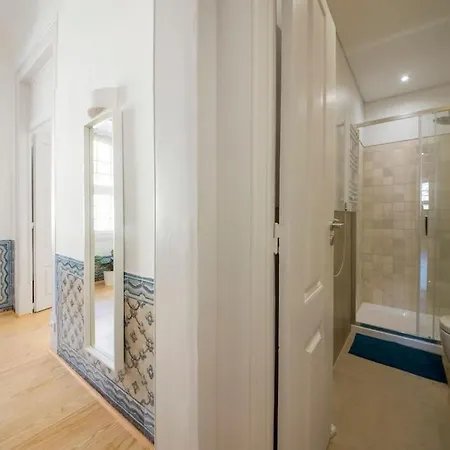 Luxurious Cais Do Sodre, 4 Bedrooms With View * Lisbon