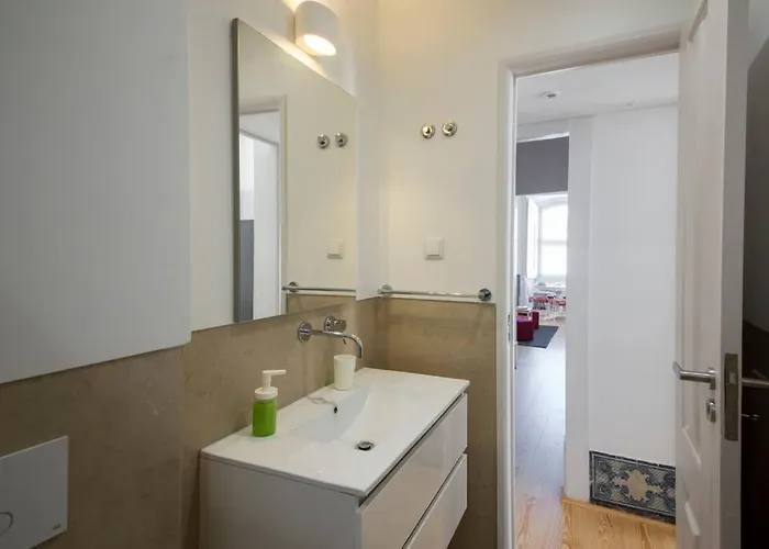 Luxurious Cais Do Sodré, 4 Bedrooms With View