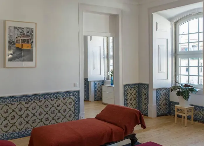 Luxurious Cais Do Sodré, 4 Bedrooms With View
