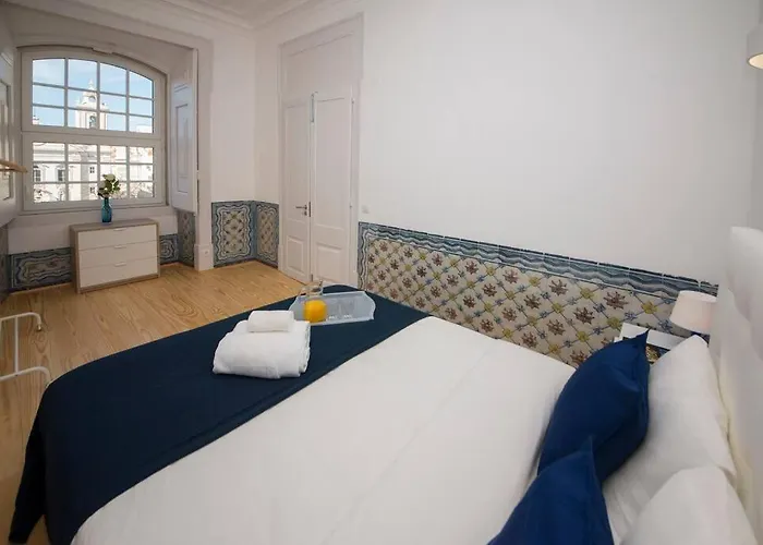 Luxurious Cais Do Sodré, 4 Bedrooms With View Apartamento *