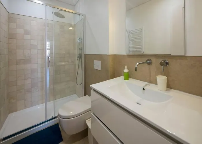 Apartamento Luxurious Cais Do Sodré, 4 Bedrooms With View Lisboa